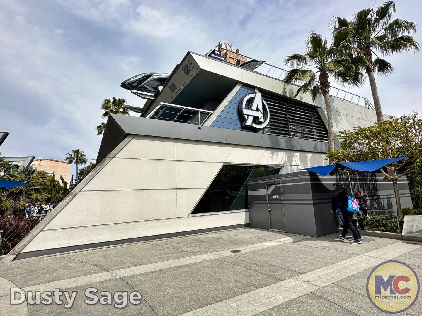 , Disneyland Update: Rolling… Heads, Strollers & Easter Eggs
