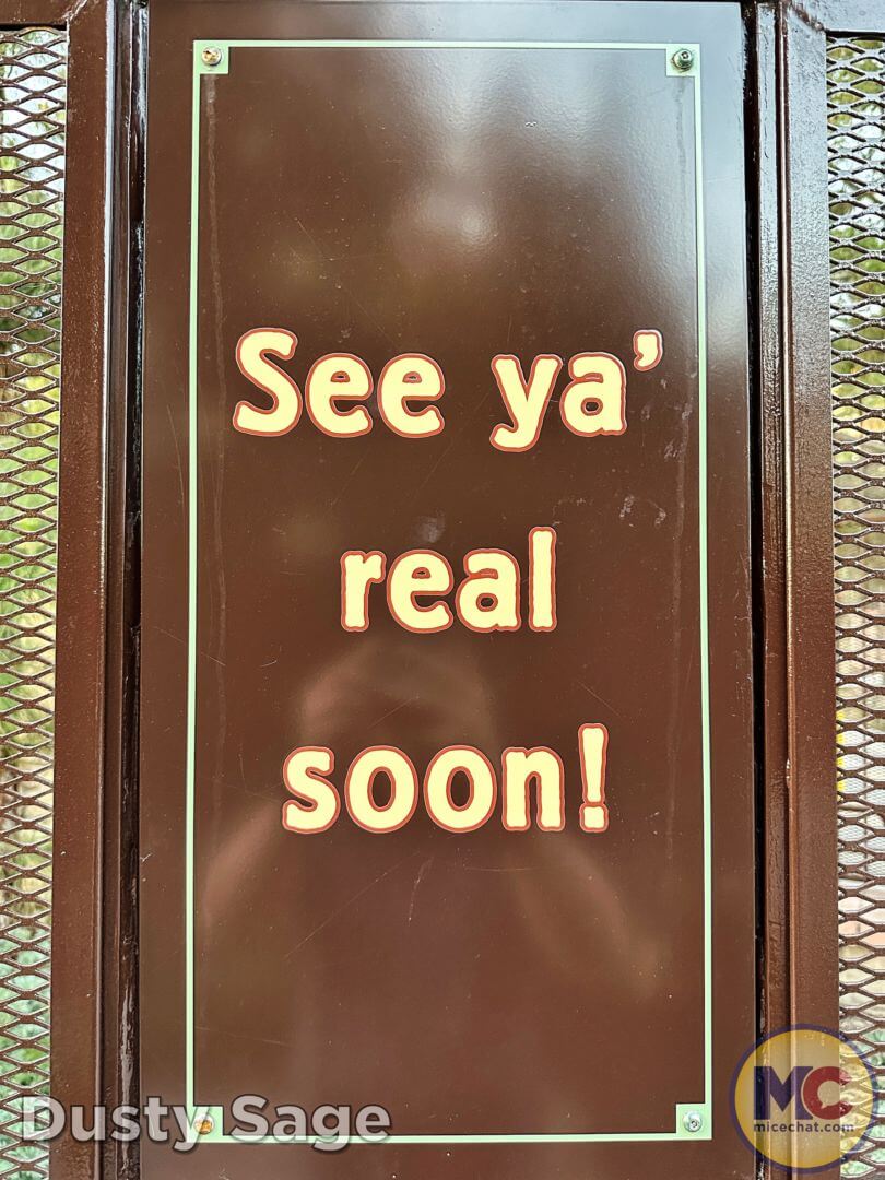 , Disneyland Update: Rolling… Heads, Strollers & Easter Eggs