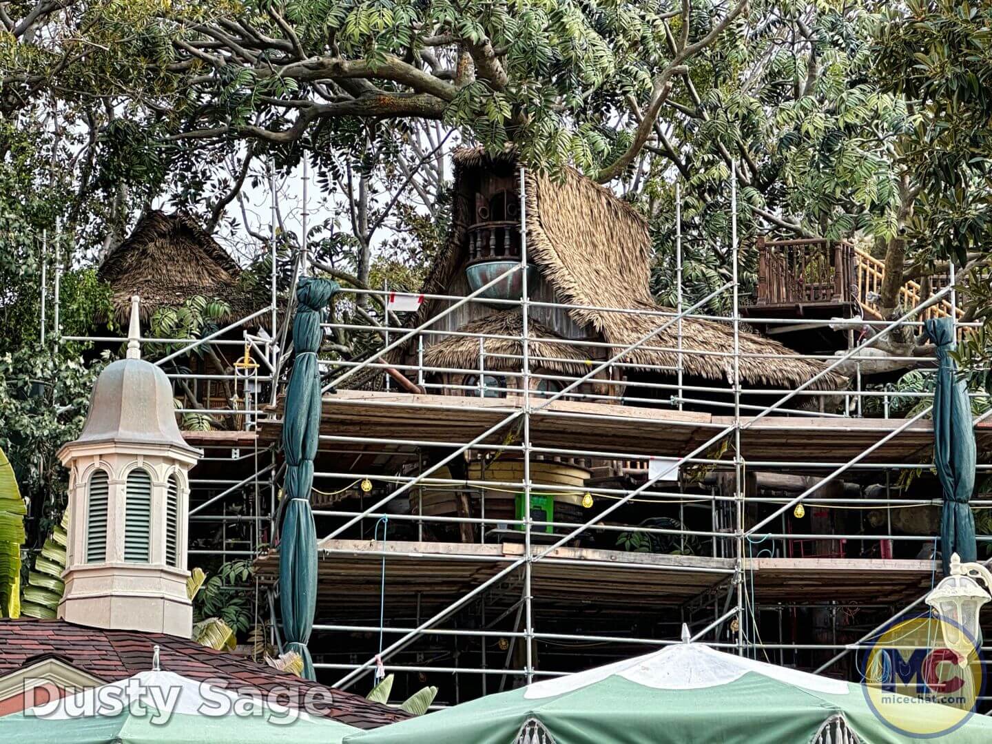 , Disneyland Update: Rolling&#8230; Heads, Strollers &#038; Easter Eggs