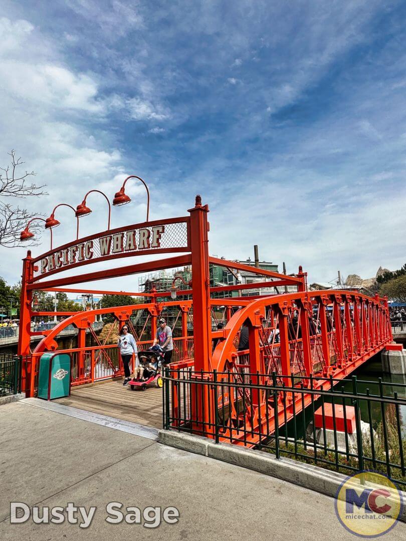 , Disneyland Update: Rolling… Heads, Strollers & Easter Eggs