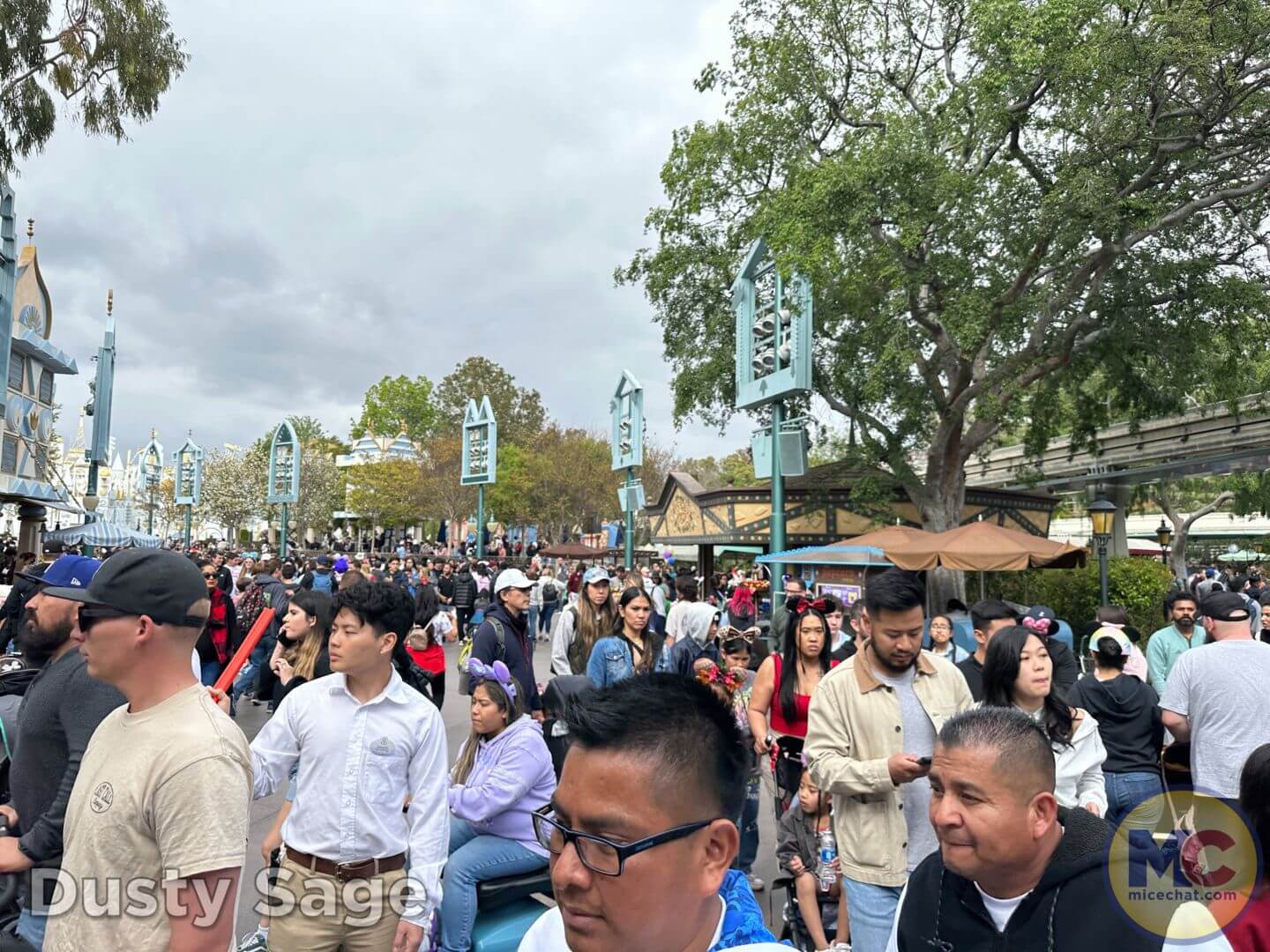 , Disneyland Update: The Last Splash, Crowd Flux &#038; Keys to the Kingdom!