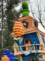 Disneyland News toontown candy makers wanted beehive MiceChat