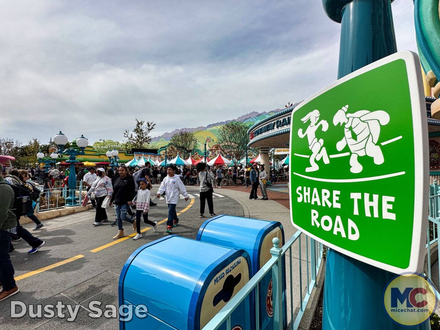 , Disneyland Update: Rolling… Heads, Strollers & Easter Eggs