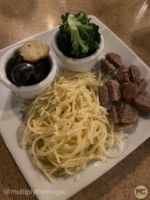 Disneyland kid approved dining Wine Country 1