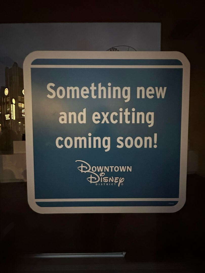 , Disneyland News: 3 Shops Reopening &#038; One Closing For Good!