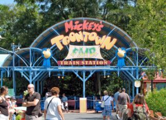 Mickey’s Toontown Fair Train Station at Magic Kingdom Park Yesterland: Mickey’s Toontown Fair Train Station