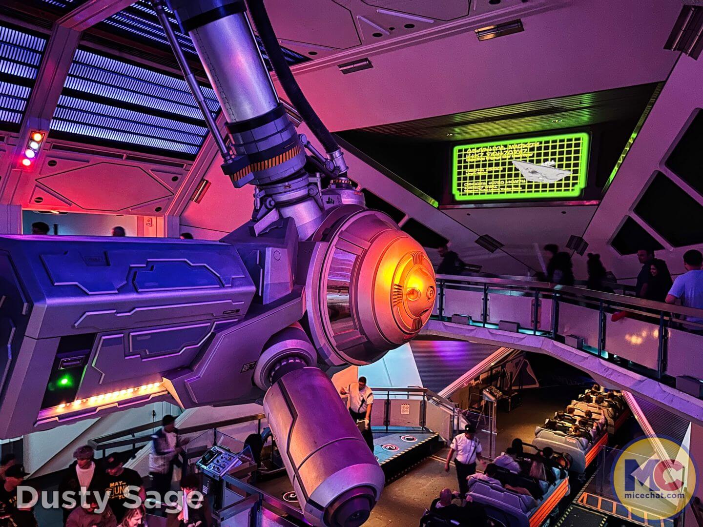 , Disneyland Update – The Crowd Awakens