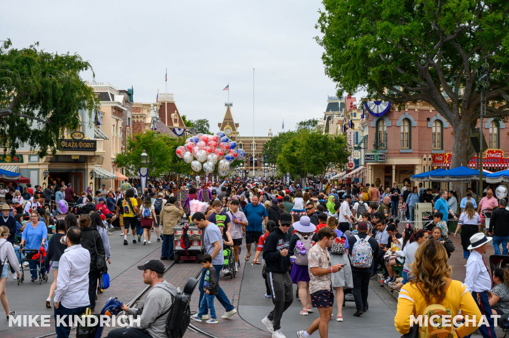 , Disneyland Update: Exciting Changes, Frustrating Delays &#038; the Final Splash