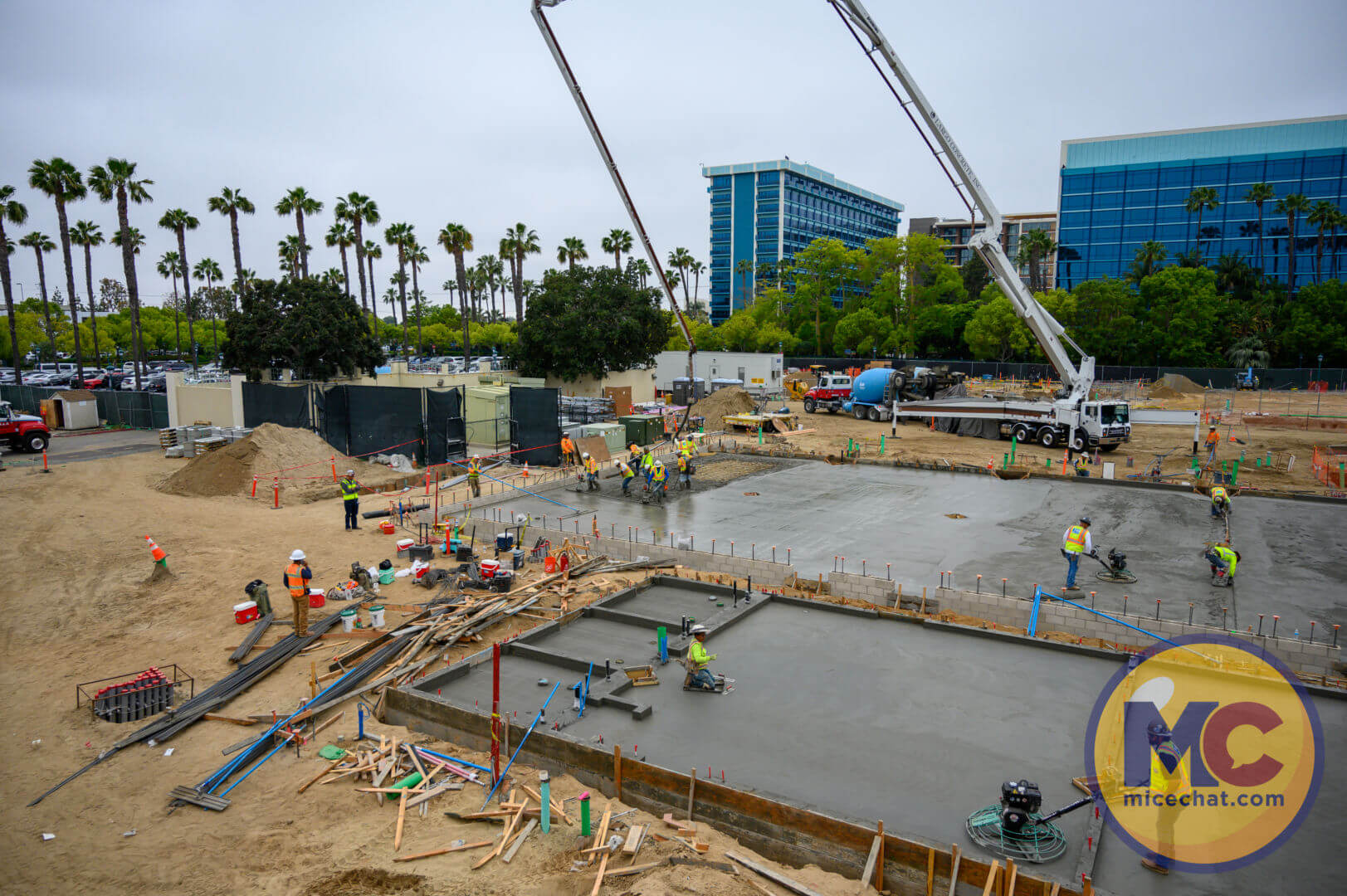 , Disneyland Update: Exciting Changes, Frustrating Delays & the Final Splash