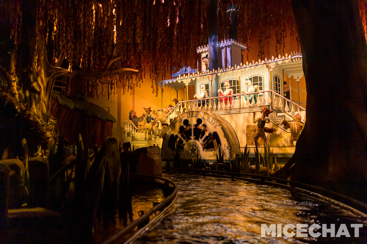 , Disneyland Update: The Final Splashdown, Pixar Preview & More Mermaid!