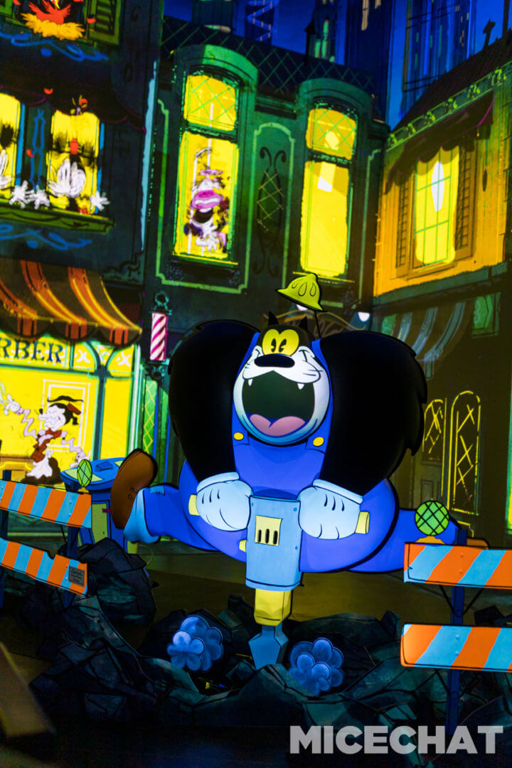 , Disneyland Update: The Final Splashdown, Pixar Preview & More Mermaid!