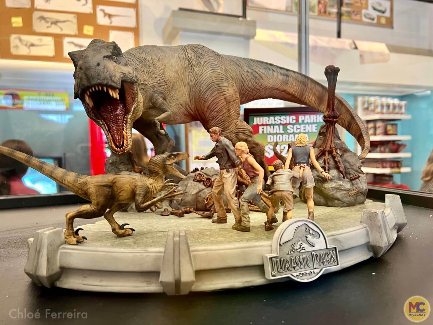 , New Jurassic Park Tribute Store Roars to Life at Universal Orlando!