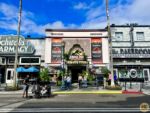 Photo_91 universal studios jurassic park tribute store