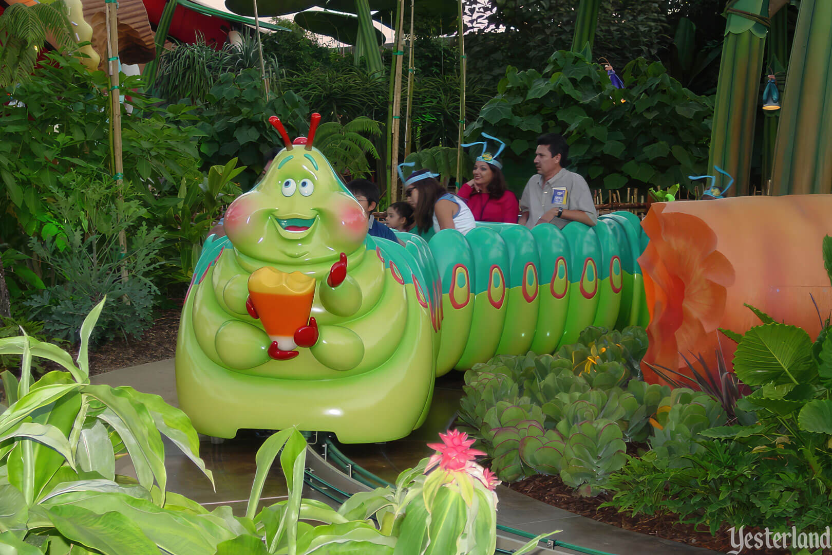 Yesterland: Mickey's Toontown Fair Train Station