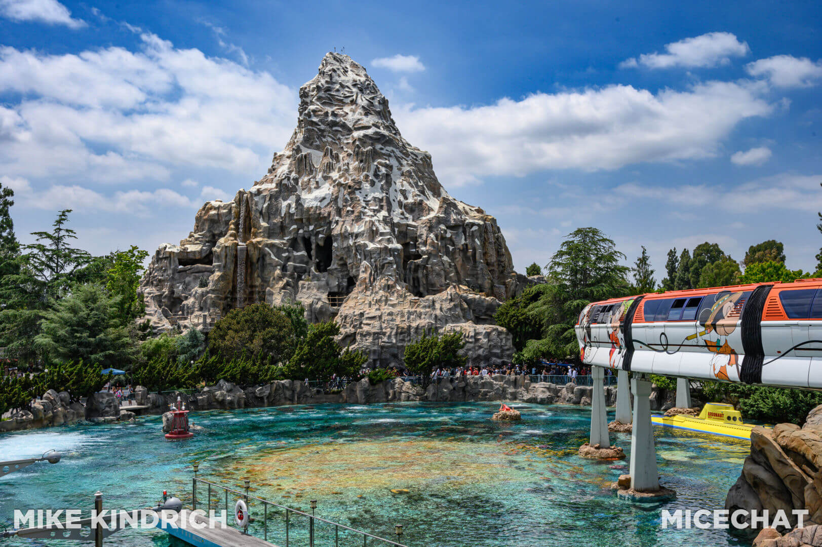 , Disneyland Update &#8211; Secret Test, Adventureland Mess, Splash at Rest