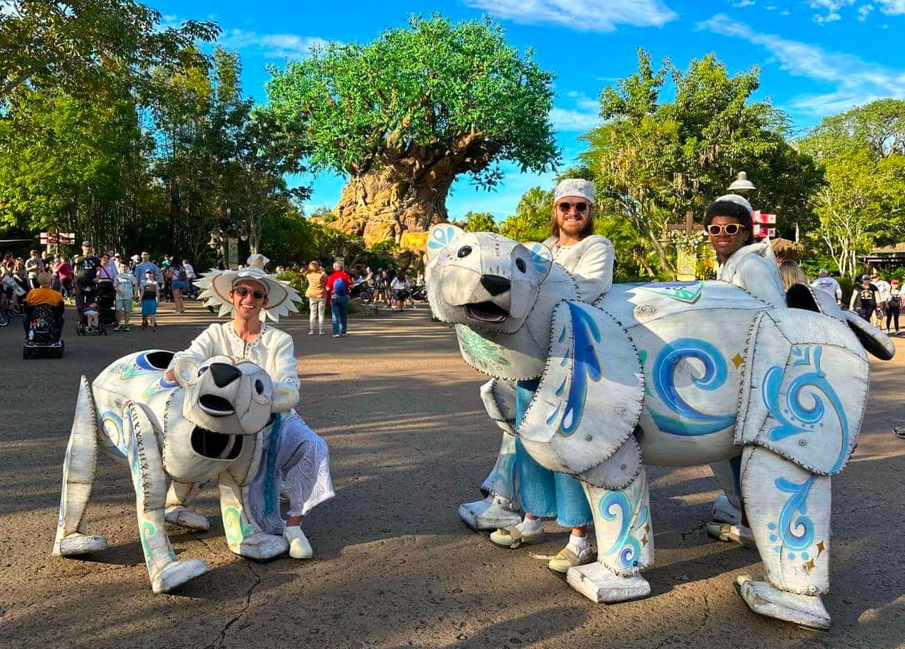 , Walt Disney World Holidays 2023 – New JOLLYWOOD Nights, MVMCP Details, and More!