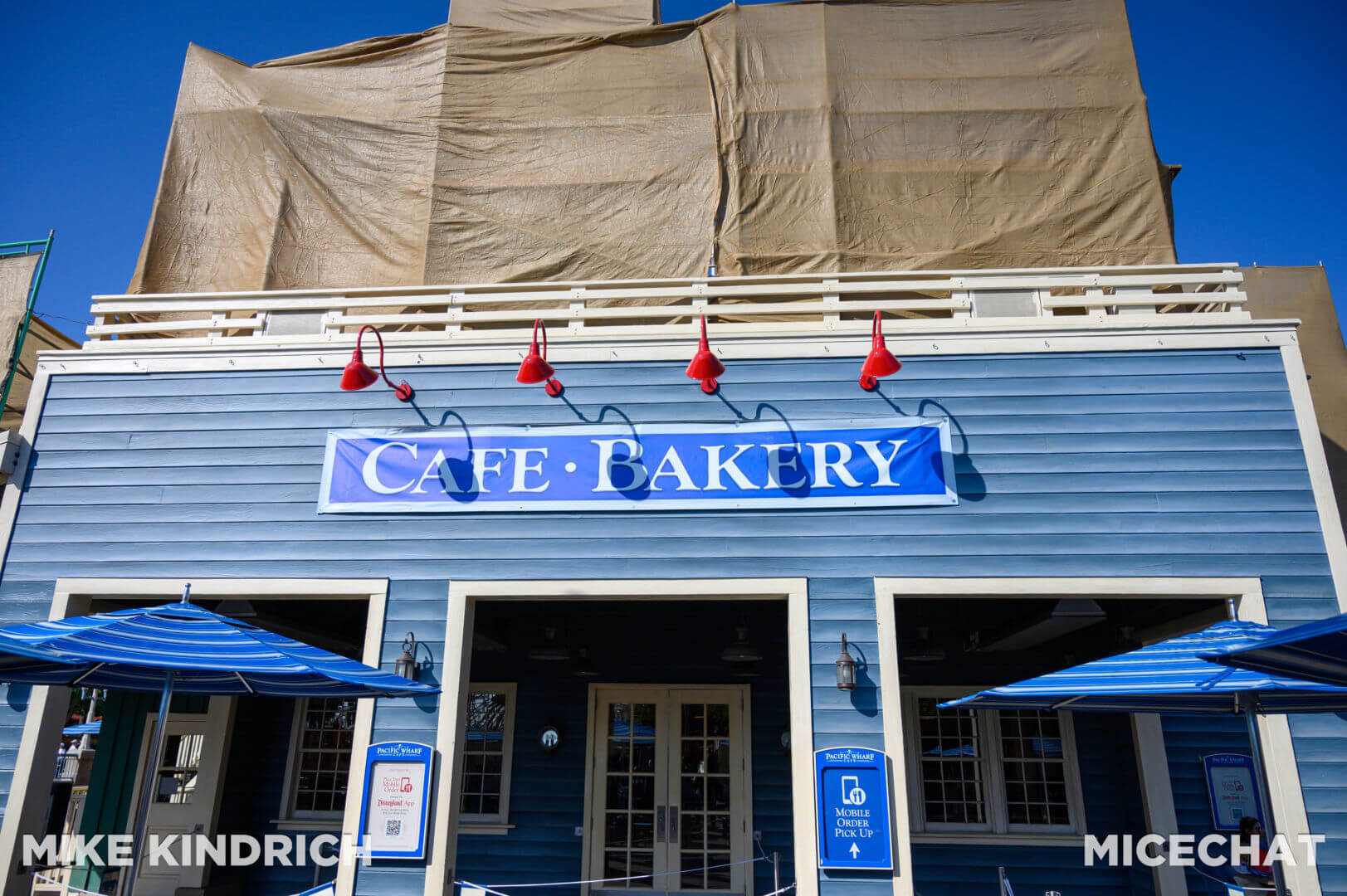 , Disneyland Update – Red, White & Boooooo!