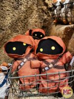 Disneyland News beauty night star wars galaxy’s Edge jawas MiceChat