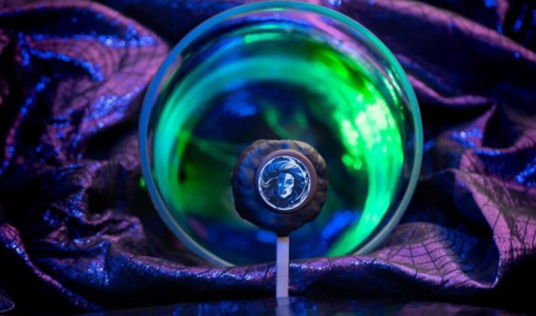 Haunted Mansion Themed Eats & Treats Materialize at Disneyland! Haunted Mansion Treats