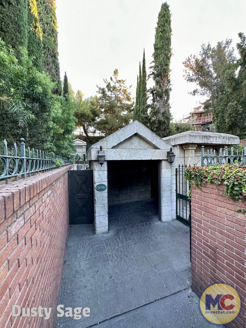 Haunted Mansion, UPDATED! Haunted Mansion Reopens With Surprises & Virtual Queue
