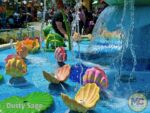 Disneyland ToonTown Fountain Clams