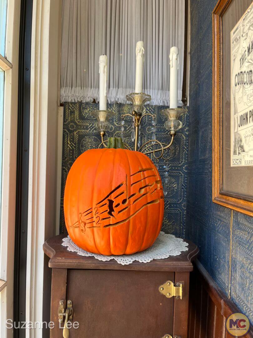 , DISNEYLAND UPDATE: Pricing Paradox, Main Street Mysteries, & Miniature Magic!