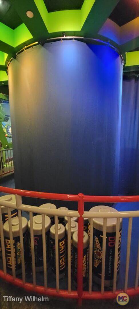 , Disneyland Update – Disneyland Takes a Bath & Halloween Screams!