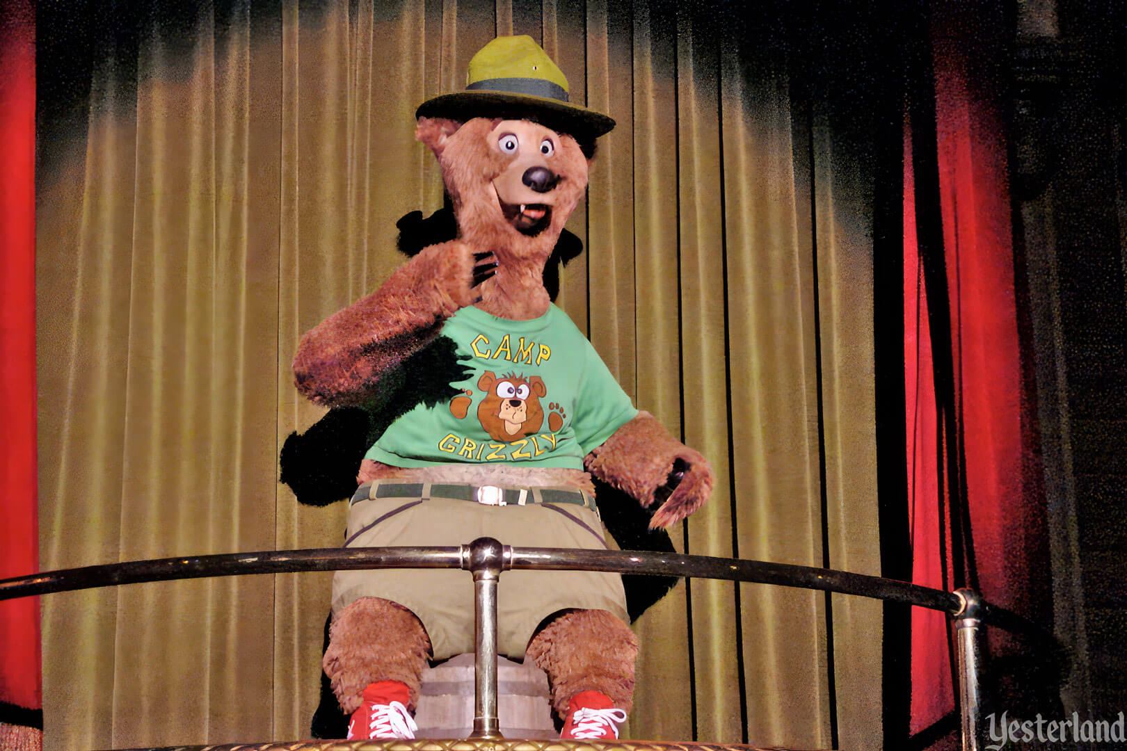 Country Bear Vacation Hoedown