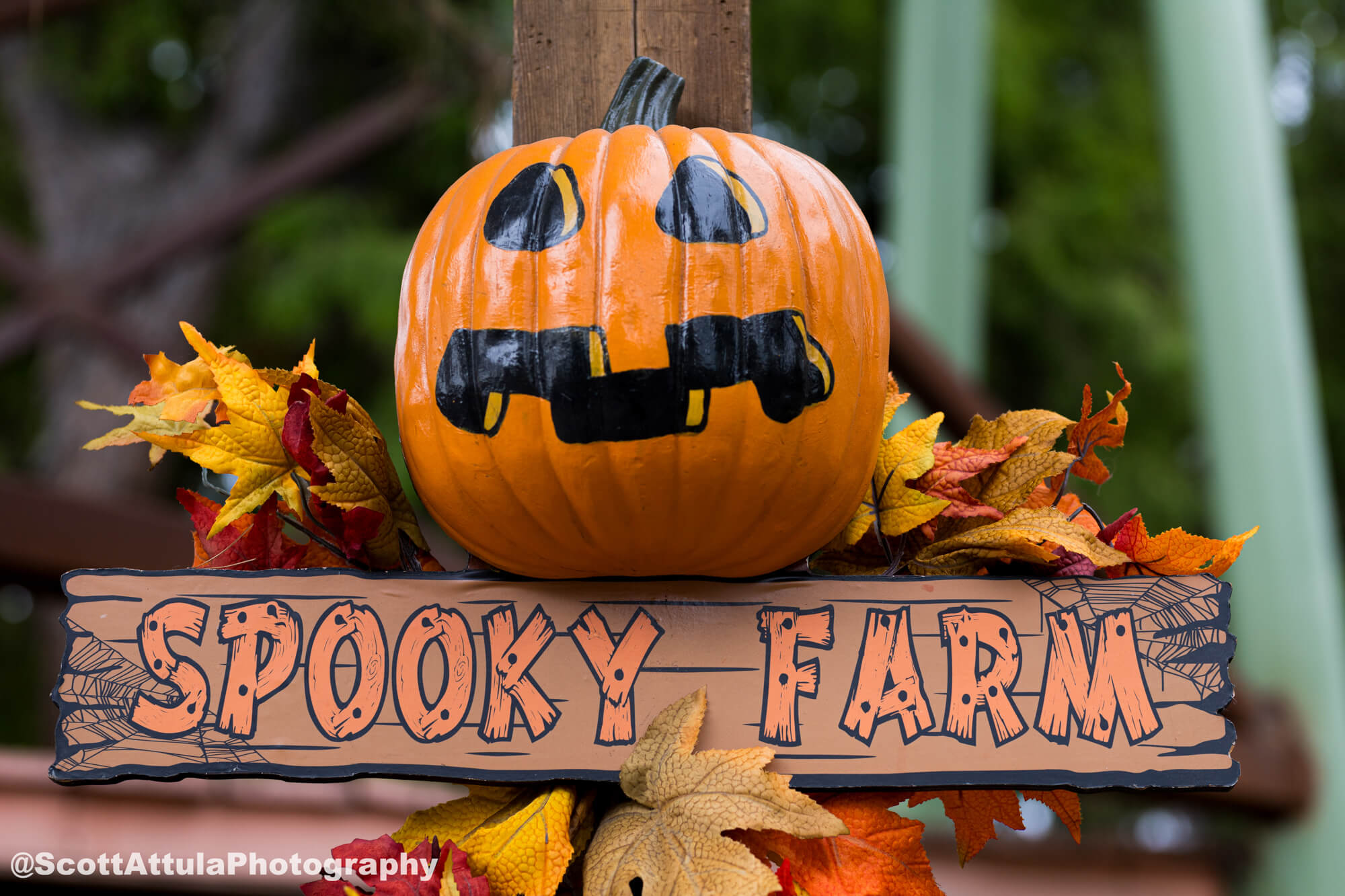 Friendly Phantoms & Festive Fun at Knott's Spooky Farm 2023