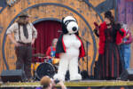 045_Knotts_Spooky Farm_Costume Cavalcade