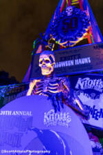 125_Knotts_Scary_Farm_50__Entrance
