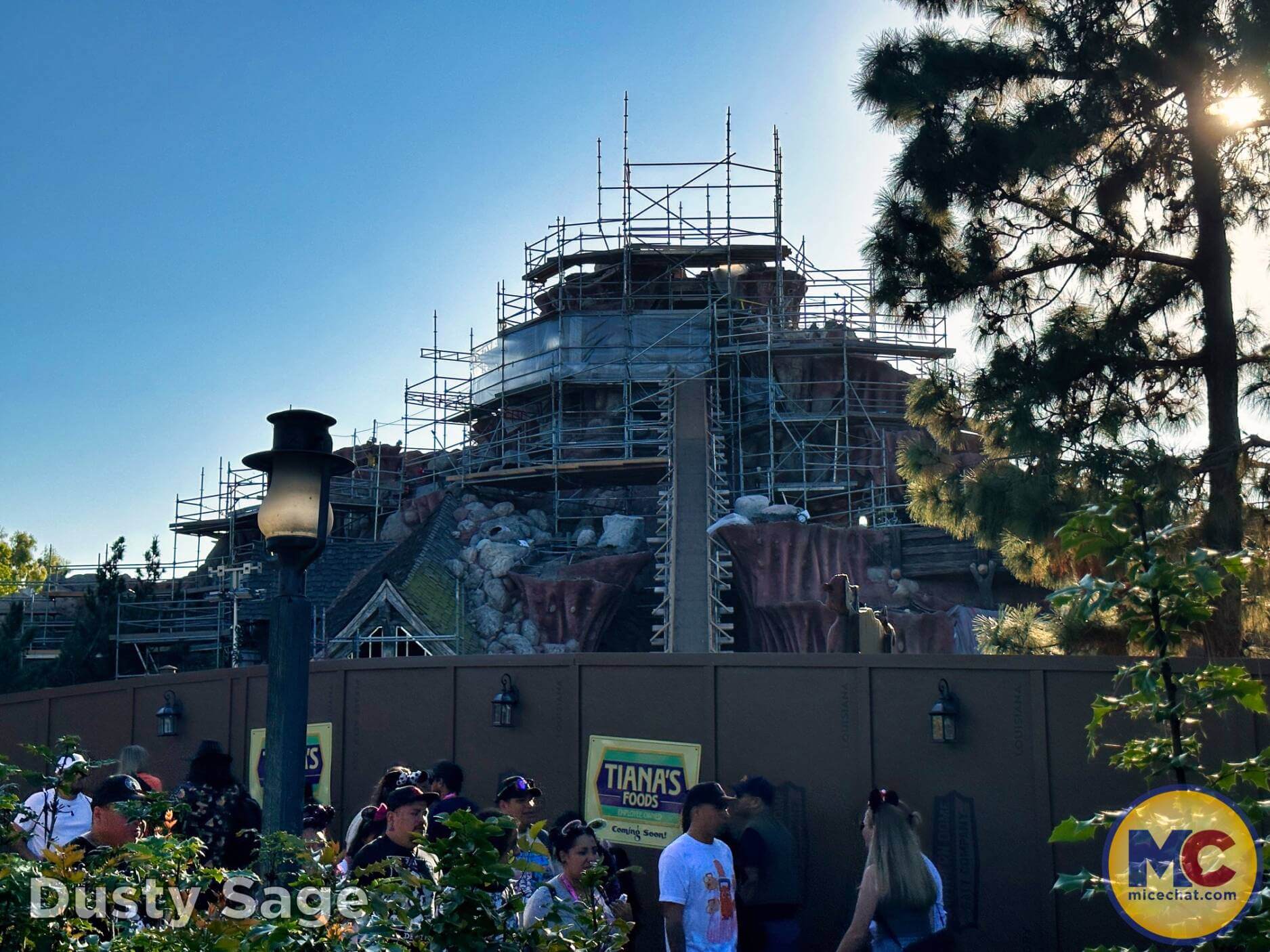 , Disneyland Update – A Great Big Beautiful Tomorrow???