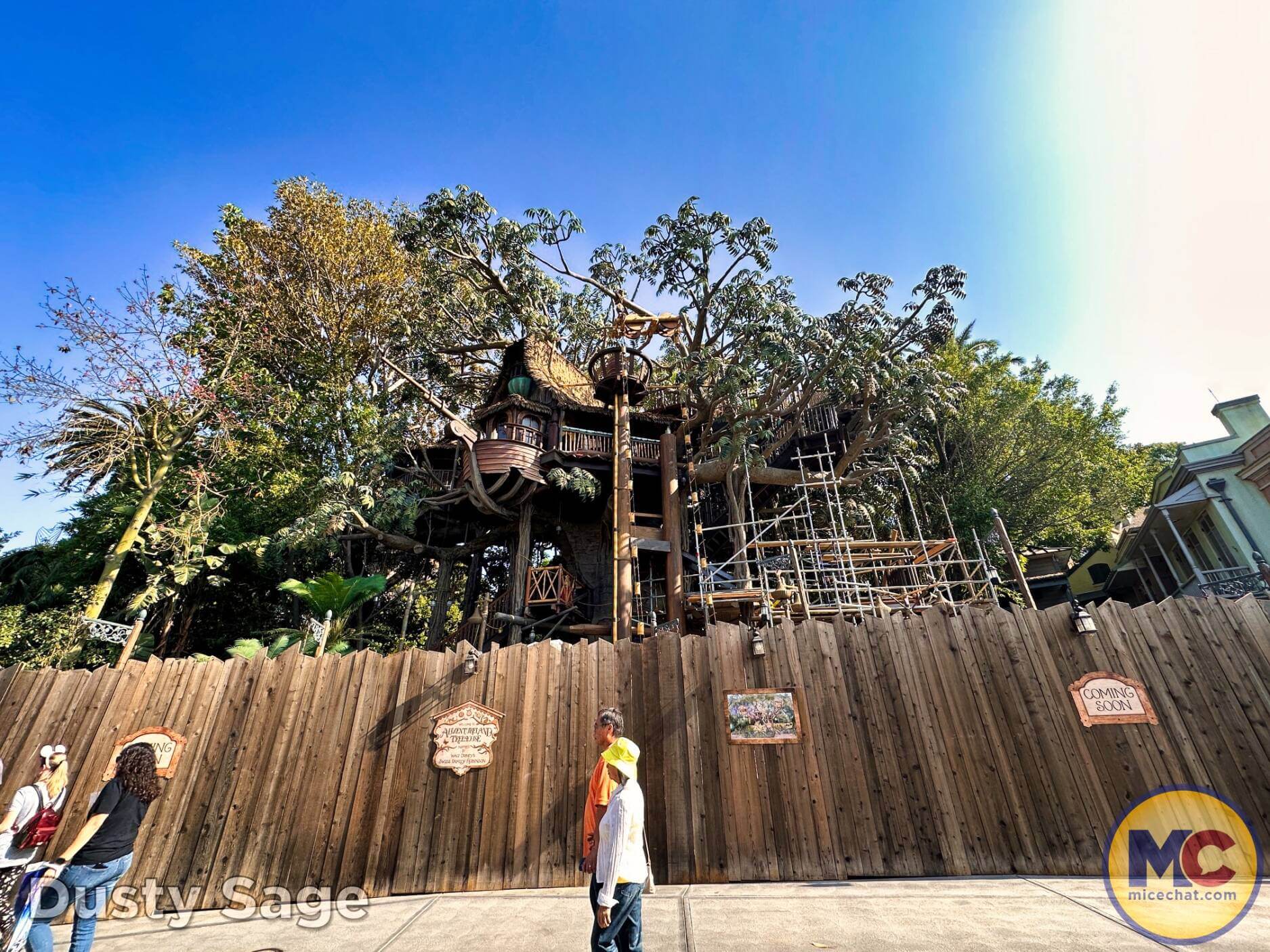 , Disneyland Update – A Great Big Beautiful Tomorrow???