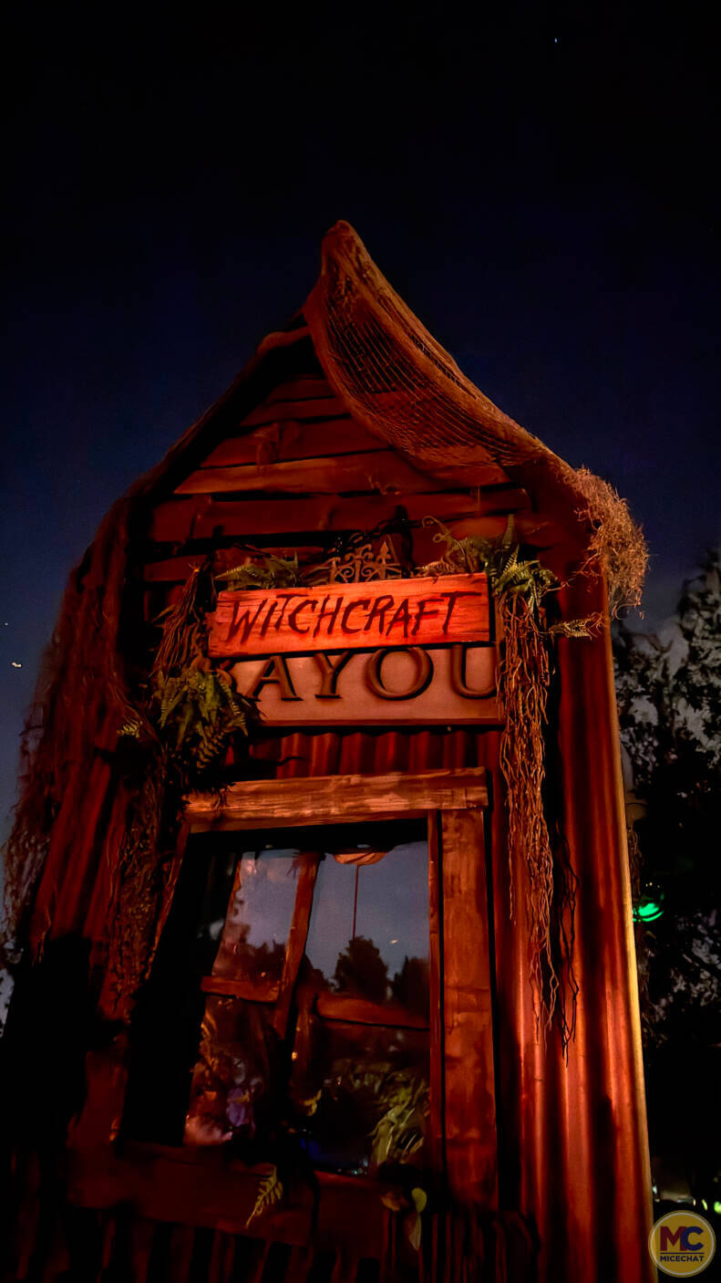 Howl-O-Scream, Hot and Cold Running Chills at SeaWorld Orlando’s Howl-O-Scream