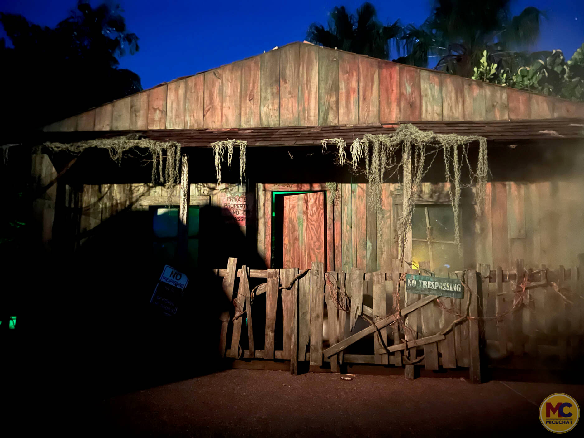 Howl-O-Scream, Hot and Cold Running Chills at SeaWorld Orlando’s Howl-O-Scream
