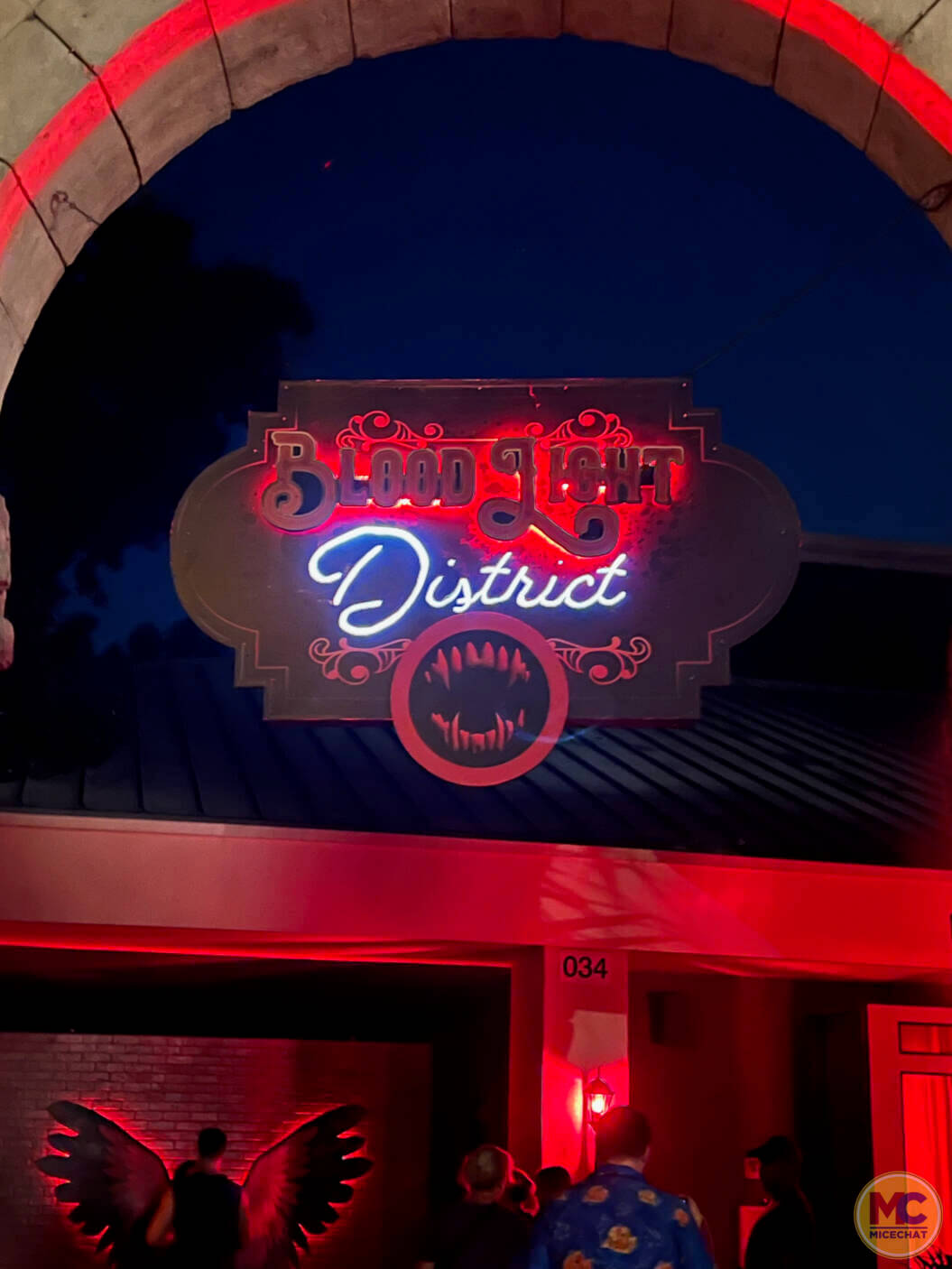 Howl-O-Scream, Hot and Cold Running Chills at SeaWorld Orlando’s Howl-O-Scream