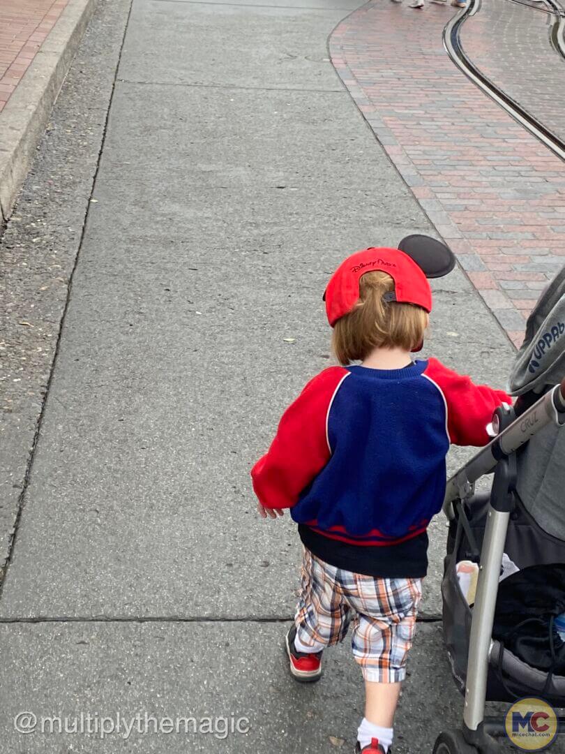 Disneyland mom hacks, 7 Disneyland Mom Hacks to Help You Navigate Like a Parks Pro