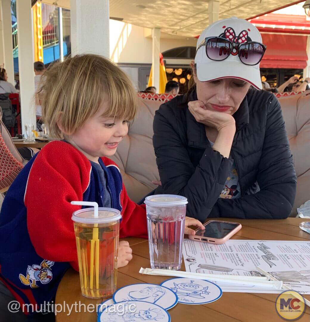 Disneyland mom hacks, 7 Disneyland Mom Hacks to Help You Navigate Like a Parks Pro