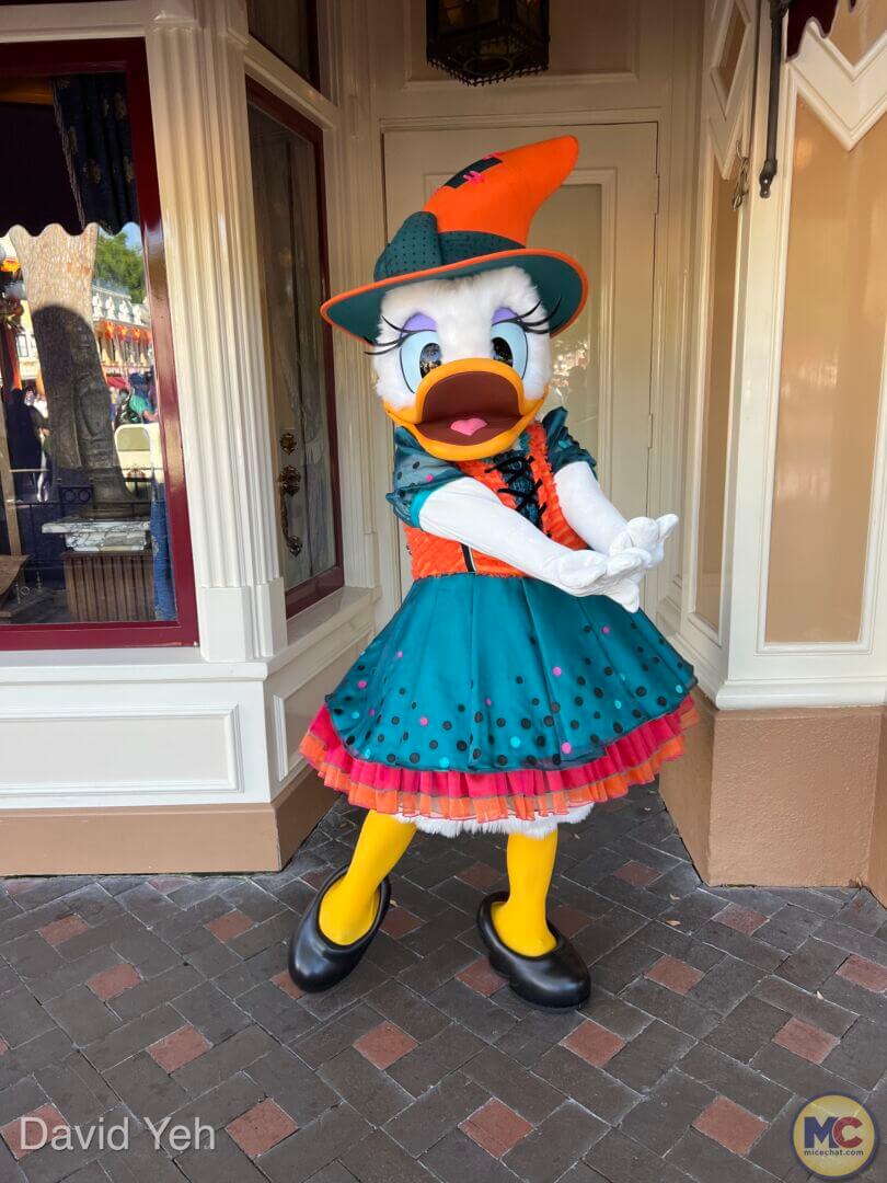 Kid Friendly Disneyland Halloween, 8 FAVORITE Kid-Friendly Halloween Activities at Disneyland
