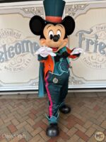 disneyland halloween 2023 costume characters mickey MiceChat