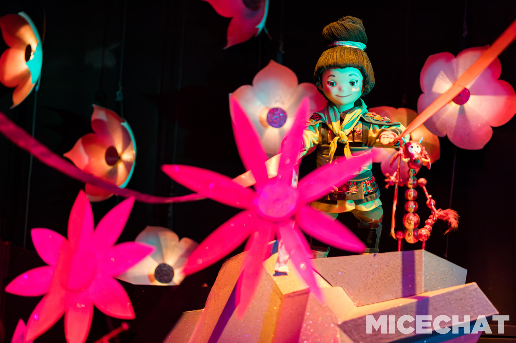 It's a small world - Mulan