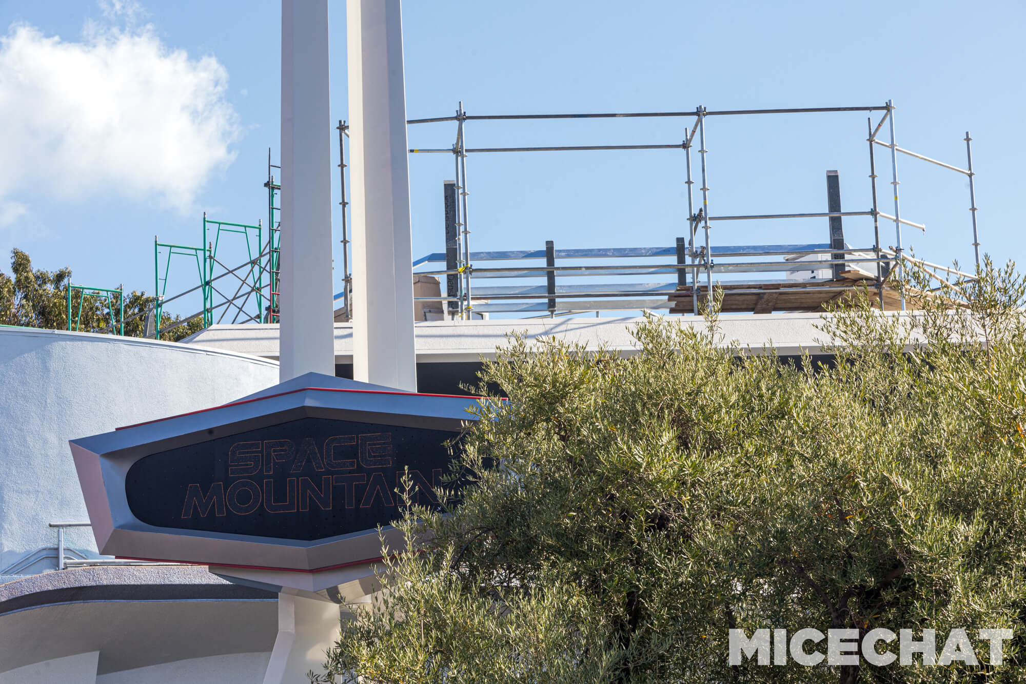 , Disneyland Update: Sad Departures and Exciting Additions!