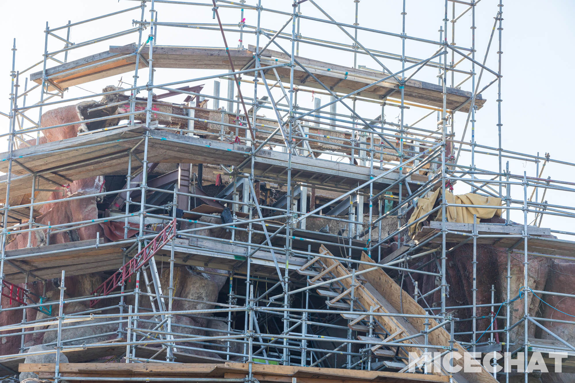, Disneyland Update: Sad Departures and Exciting Additions!