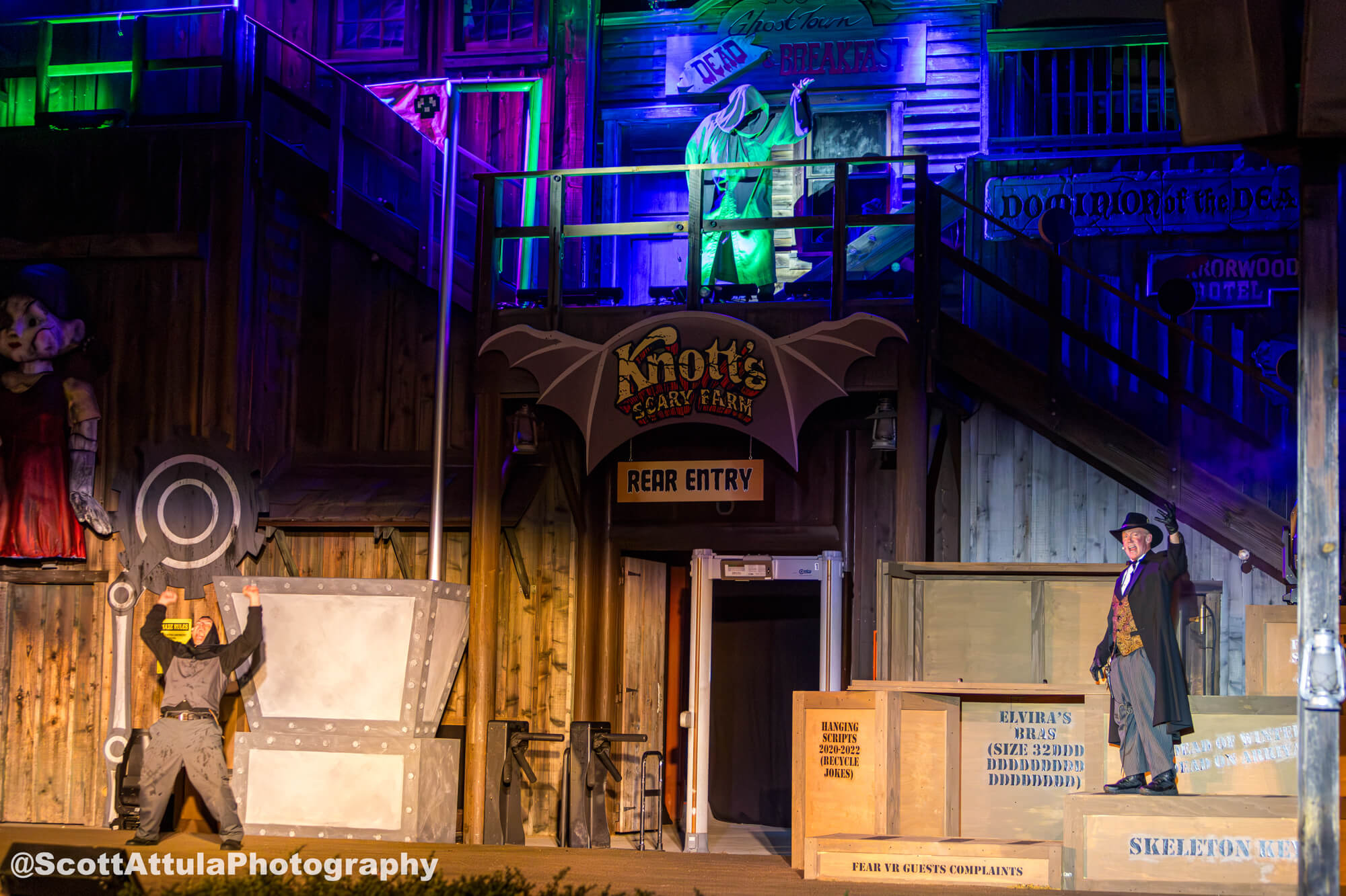 Knott's Scary Farm Entertainment, Knott’s Scary Farm 50th Anniversary Entertainment – Masterfully Macabre!