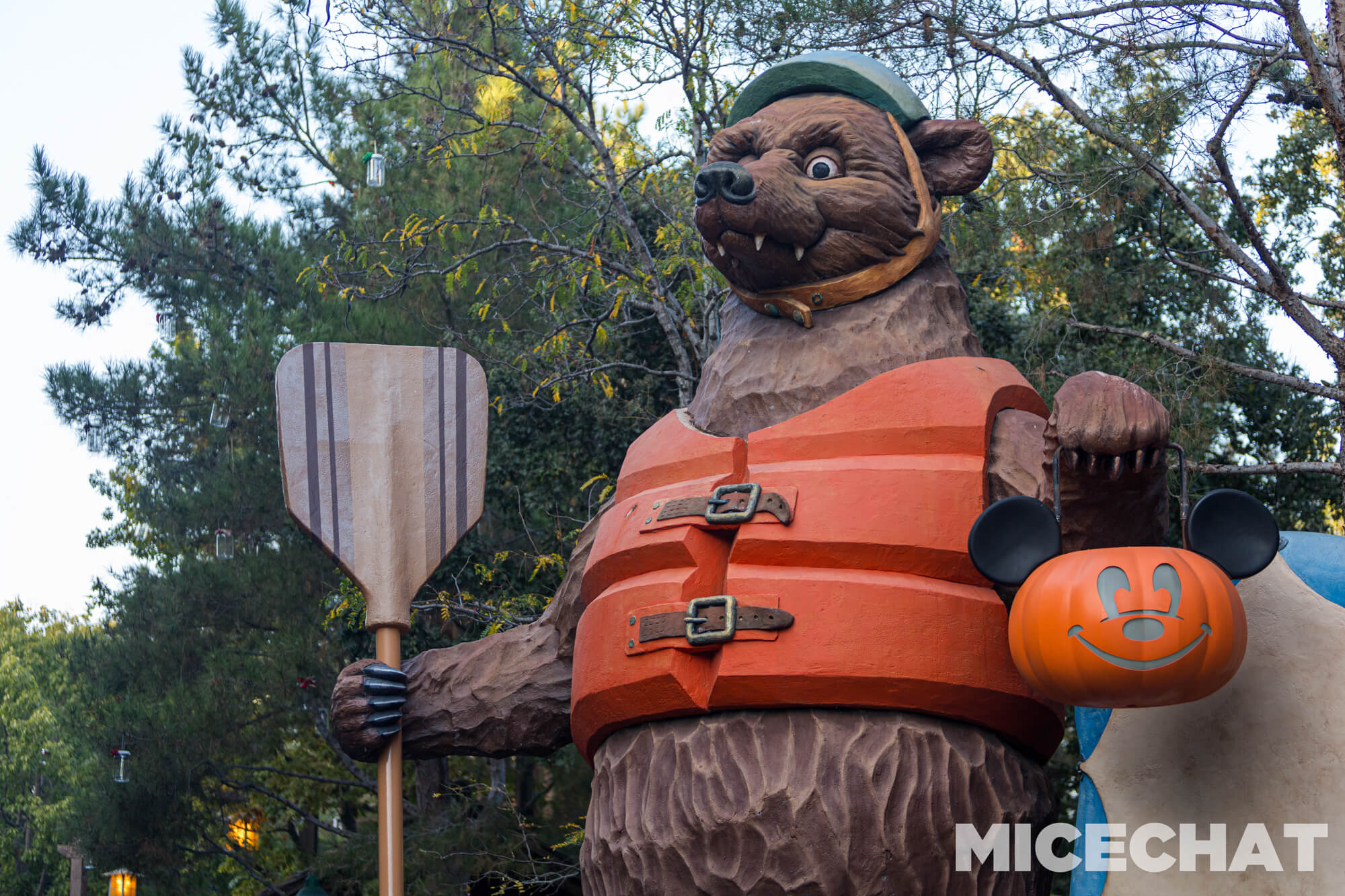 , Disneyland Update: Sad Departures and Exciting Additions!