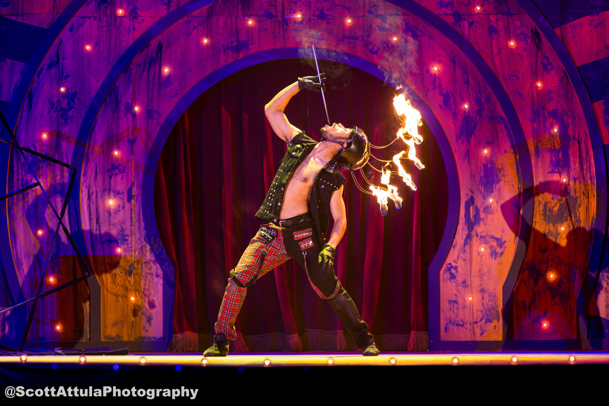 Knott's Scary Farm Entertainment, Knott’s Scary Farm 50th Anniversary Entertainment – Masterfully Macabre!