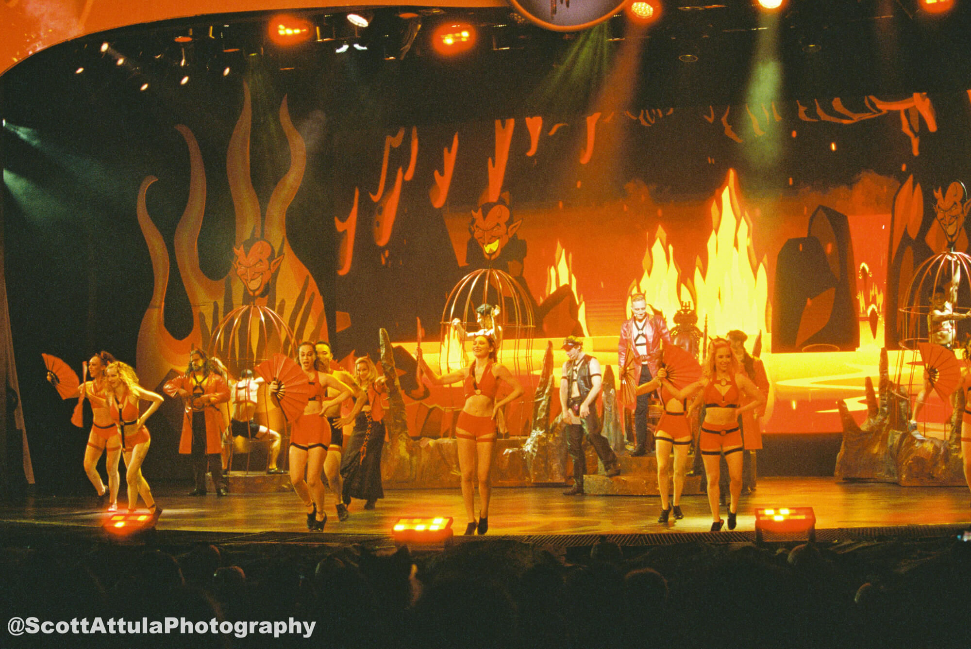 Knott's Scary Farm Entertainment, Knott’s Scary Farm 50th Anniversary Entertainment – Masterfully Macabre!