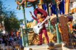 Disneyland Magic Happens Parade final weekend Coco Miguel DSC_4309-X5