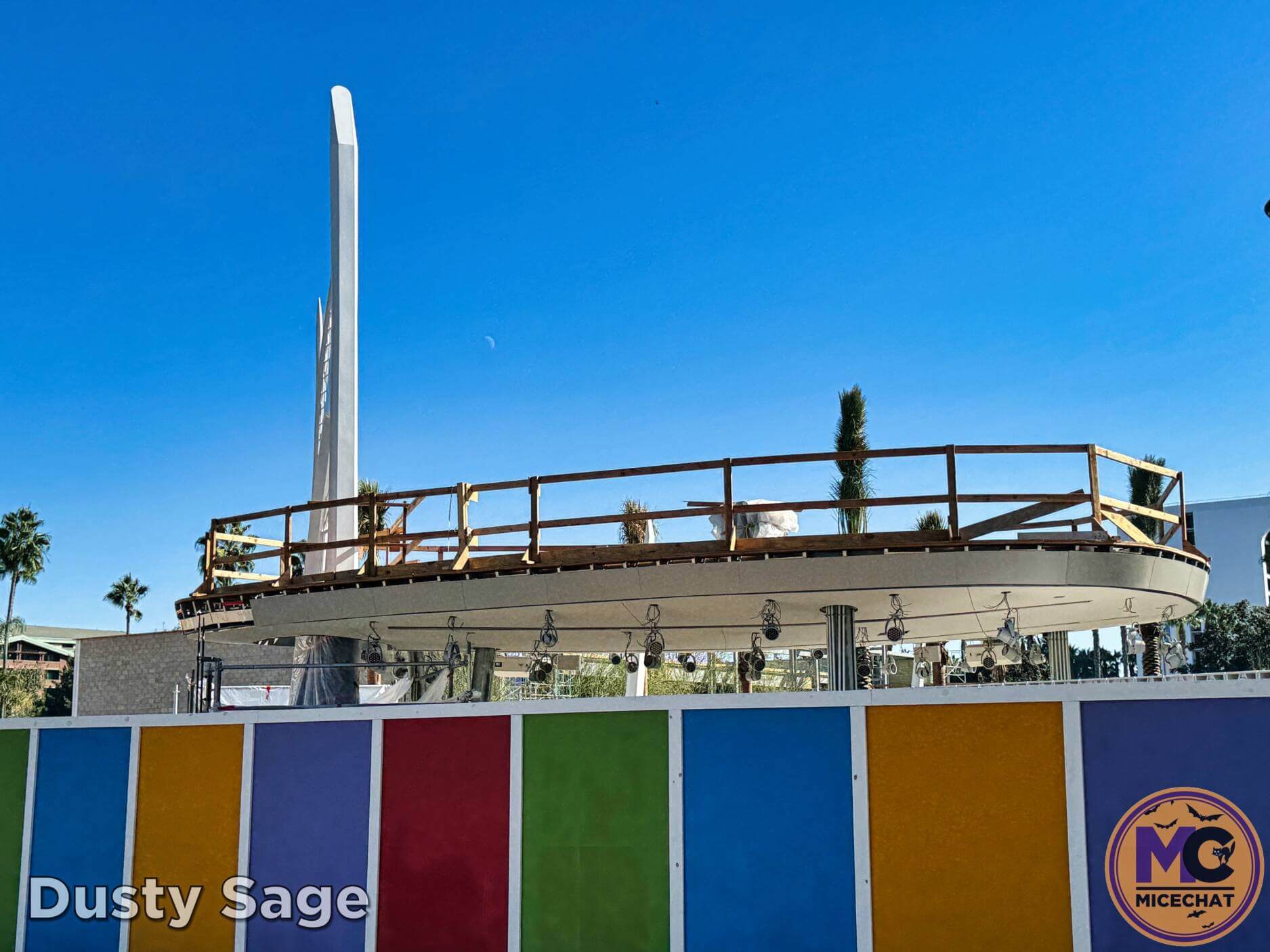 , Disneyland Update – Snowfall, Pumpkins & Missed Opportunities!