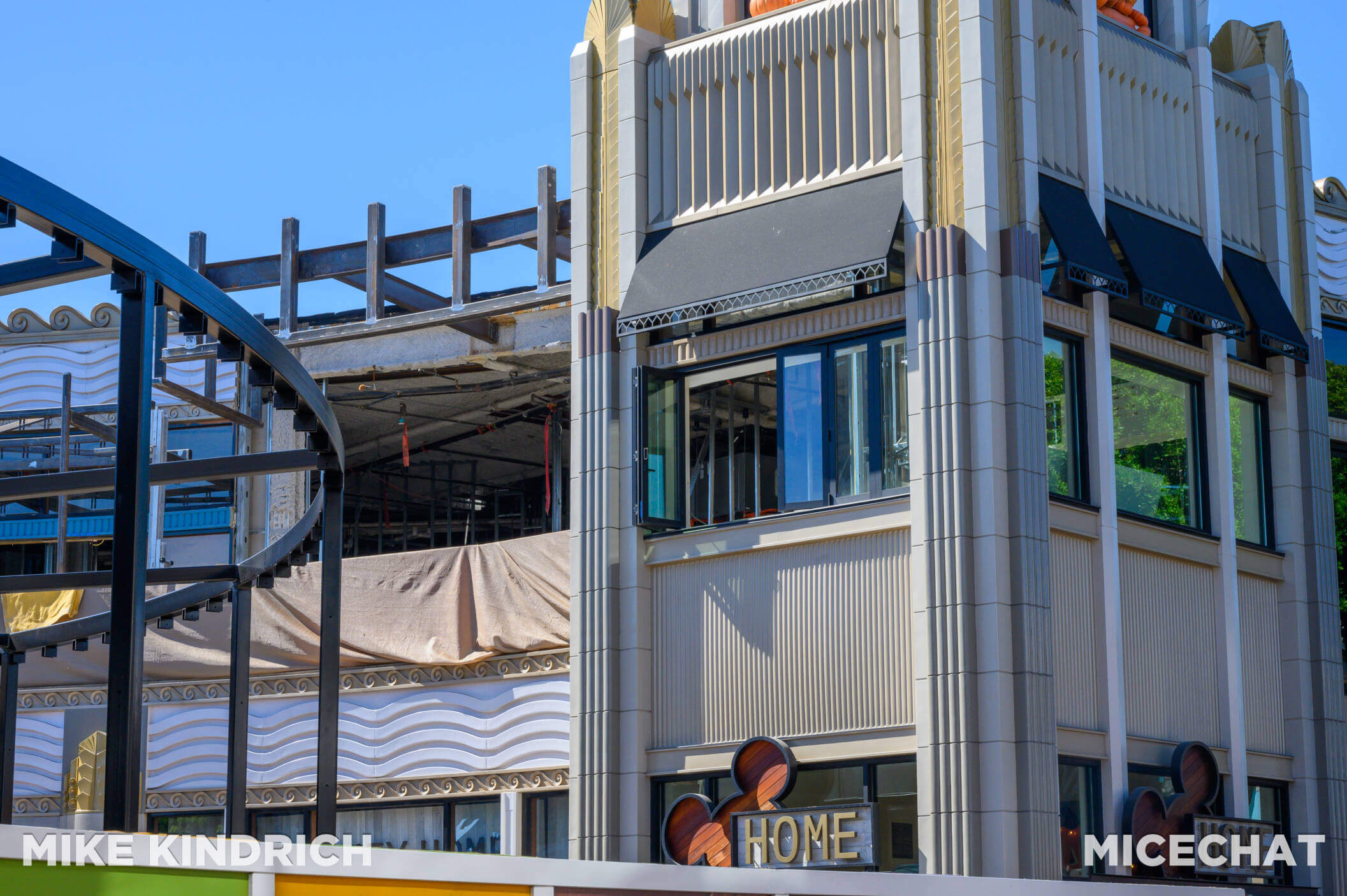 , Disneyland Update: Reservation Riddles, Disney Dilemmas, Cool Construction, and Holiday Hints